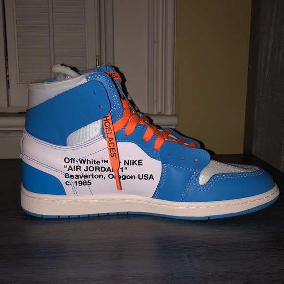 Off-White Jordan 1 UNC - Picture 4 of 16